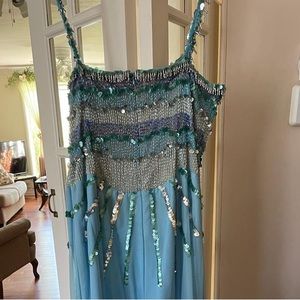 Ladies sequins party dress